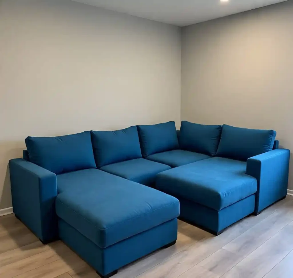 29 Elegant Blue Couch Living Room Ideas for a Stylish & Serene Space 23 22-Blue Couch Living Room Idea